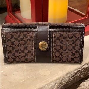 Coach wallet
